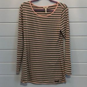 Light pink and army green stripe long sleeve tee